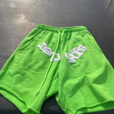 美品 SP5DER SPIDER WORLDWIDE SHORTS Mサイズ RARE SPIDER WORLDWIDE x 999 Juice WRLD Green Mesh Shorts