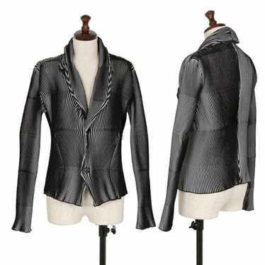 ジャケット・アウター 17aw ISSEY MIYAKE 3D STEAM STRETCH COAT 17aw ISSEY MIYAKE 3D STEAM STRETCH COAT
