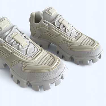 prada スニーカーCLOUDBUST ホワイト　サイズ37 お値下げ中 54417915-1_2.jpg