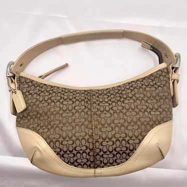 【超美品】Coach Mini Signature Small Hobo Coach Beige Off White Signature Mini Shoulder Bag Hobo K05K