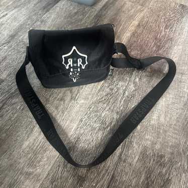 【TRAPSTAR】ボディバッグ 正規品 QRコード付き 正規品 QRコードあり trapstar ブラック ショルダーバッグ 今期