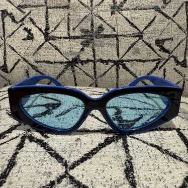Chanel サングラス　5304-A Chanel Black Plastic Frame Chain-Link Sunglasses - 5304