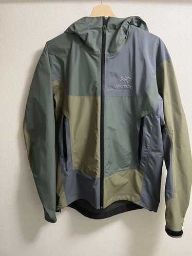 名作【ARC’TERYX】BEAMS BETA SL GORE-TEX BEAMS x Arc'teryx Beta SL Jacket | Hypebeast