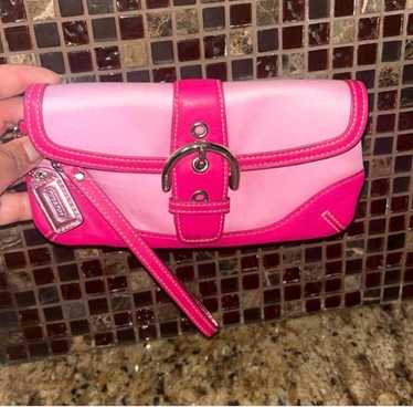 バッグ Coach Soho Pink Shoulder Bag Pocket Pink Coach | Putting the fun in FUNctional! The Signature