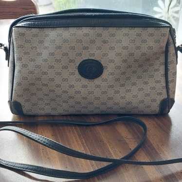 バッグ 858 vintage old gucci gg hand bag navy Gucci Vintage Navy Shoulder Bag Navy blue Leather Cloth ref