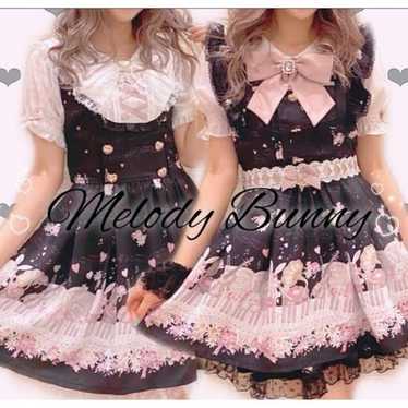 【SALE】♡ LIZLISA Melody Bunny柄ワンピース ホワイト X-এ LIZ LISA: 