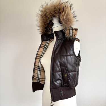 Burberry Blue Label ブラックダウンジャケット 38 BURBERRY BLUE LABEL 美品 バーバリーブルーレーベル 裏ノバ