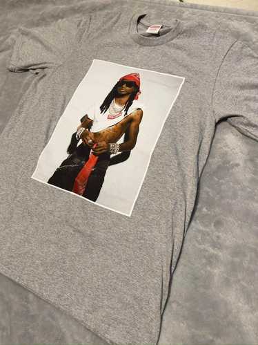 トップス supreme Playboi Carti Tee grey S Supreme Playboi Carti Tee Grey (FW25) – STEALPLUG KL