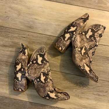 Steve Madden Snakeskin Patterned Block Heel Ankle… - image 1