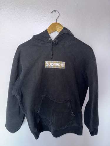 タグ付き Supreme / Burberry Box Logo Hooded Supreme Burberry Box Logo Hooded Sweatshirt (SS22) - $198
