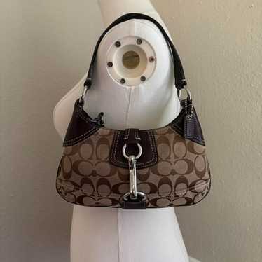 【超美品】Coach Mini Signature Small Hobo Coach | Convertible Small Hobo Bag – YOLO Luxury Consignment