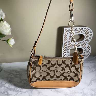 バッグ Coach Signature Demi Clip Flap Purse Coach Signature Clip Demi Flap Shoulder Handbag – Holy Thrift