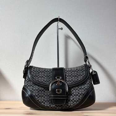 【超美品】Coach Mini Signature Small Hobo Coach Beige Signature C Mini Hobo Bag – Rediscover Vintage
