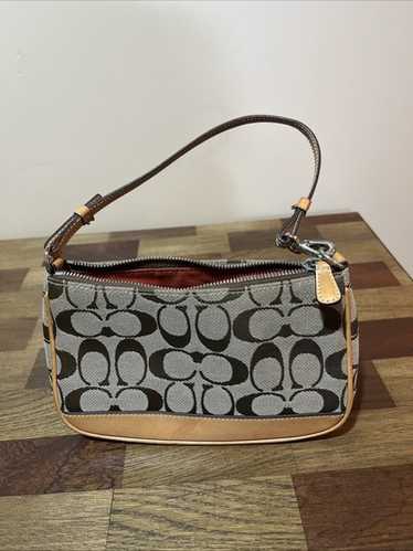 バッグ Coach Hampton Demi Pouch Mini Handbag 00 ❗️SOLD Coach Hampton Demi Clip Bag (Rare, Hard to find