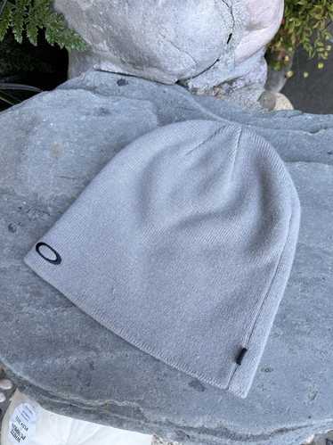 Y2k beanie oakley - Gem