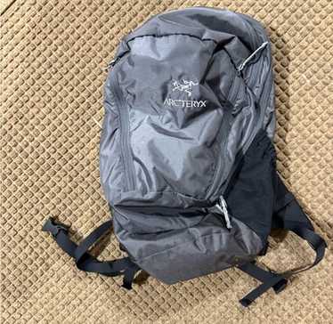Arcteryx mantis 26 - Gem