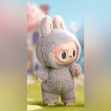 Labubu or sesame - Gem