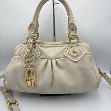 バッグ MARC BY MARCJACOBS Classic Q Baby yellow MARC BY MARCJACOBS Classic Q Baby yellow - メルカリ