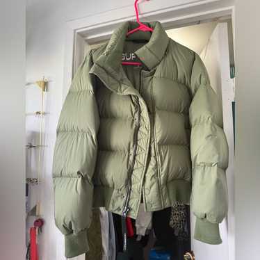 Aritzia super puff bomber - Gem
