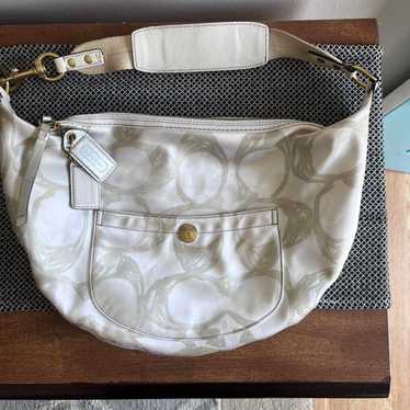 vintage coach old ✨ ivory White bag Vintage coach ivory cream - Gem