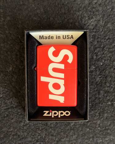 Supreme Zippoライター Made in USA Supreme x Zippo - SS18 Large Red Box Logo Lighter – eluXive
