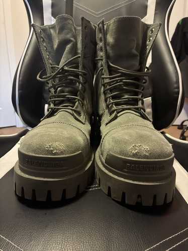 靴 Balenciaga combat strike boots green 41 Men's Combat Strike Boot in Kaki | Balenciaga US
