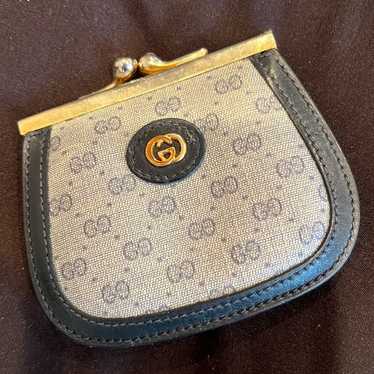 GUCCI ❤︎ Vintage ❤︎ coin case Gucci Coin Case | eBay