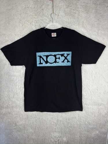 ミュージシャン NOFX Tee vintage 00s 90s PUNK ROCK FADE ミュージシャン NOFX Tee vintage 00s 90s PUNK ROCK FADE