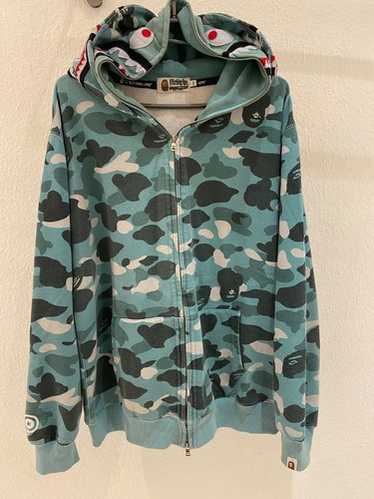 トップス COLOR CAMO DOUBLE SHARK FULL ZIP HOODIE BAPE COLOR CAMO DOUBLE SHARK FULL ZIP HOODIE – Undefeated