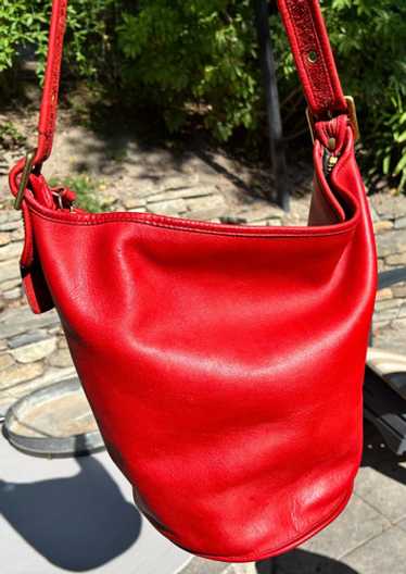 バッグ 00s old coach 9085 shoulder bag red COACH Old Coach 9085 Red Leather Bucket Shoulder Bag Made in