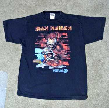 Iron Maiden Virtual XI World Tour Tシャツ Iron Maiden - Virtual XI World Tour (BOOTLEG) | TShirtSlayer