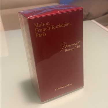 Maison Francis Kurkdjian Bacca　新品未開封 Francis Kurkdjian's new version of Baccarat Rouge is so rare