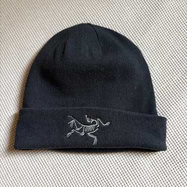 ARC’TERYX　アークテリクス　CLASSIC BEANIE ARC'TERYX（アークテリクス） Classic Beanie Toque（クラシック