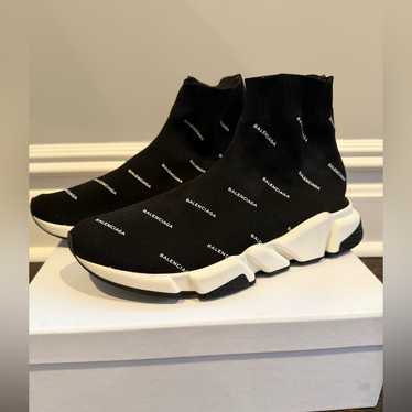 【良品】BALENCIAGA SPEED TRAINER 42 オールブラック BALENCIAGA(バレンシアガ) SPEED TRAINERソックスニーカー