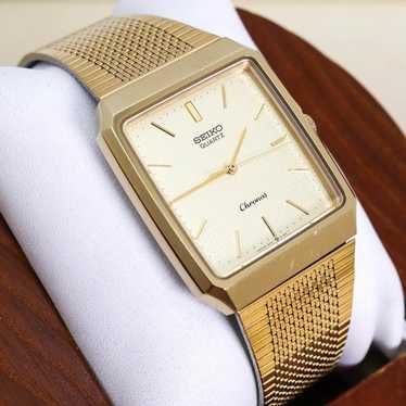SEIKO セイコー クロノス 9021-5220 QZ 時計動作品 セイコー クロノス クォーツ 9021-5220 B級腕時計・コレクション