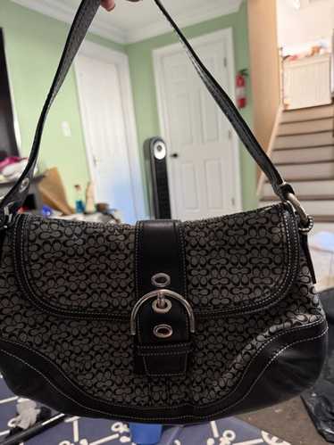 COACH コーチ　ワンショルダーバッグ　ソーホー　F10926 Coach F10926 Vintage Soho Black Leather & Signature C Canvas