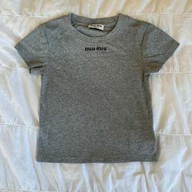 MIU MIU グレー Tシャツ Sサイズ Miu Miu ロゴ Tシャツ | グレー | FARFETCH JP