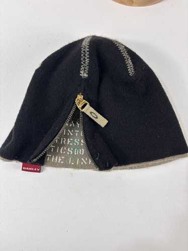 帽子 Early 00s Oakley Software zipper Beanie 帽子 Early 00s Oakley Software zipper Beanie EARLY 2000S