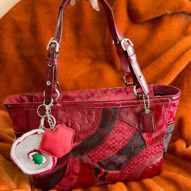 バッグ coach patchwork Hand bag signature y2k Coach Patchwork Signature Shoulder Bag Pink Leather Y2K