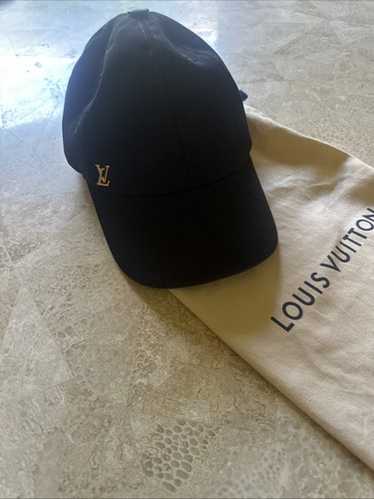 帽子 LOUIS VUITTON Cap MP2958 LOUIS VUITTON Cap MP2958 Police Auctions Canada - LOUIS