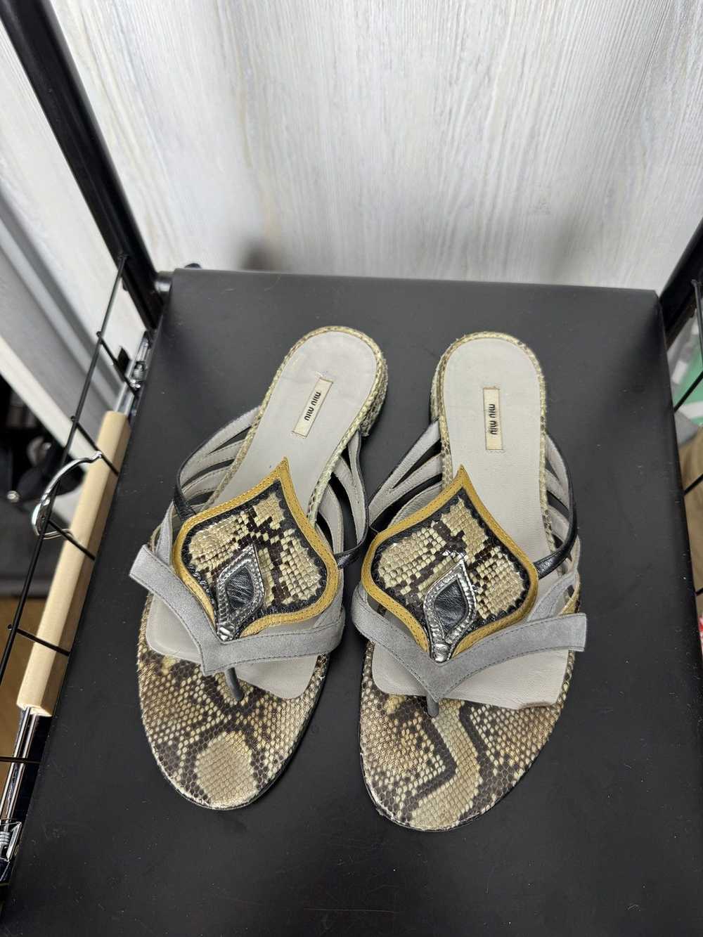 Miu Miu Miu Miu Lizard snake leather and suede sa… - image 9