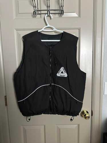 ジャケット・アウター PALACE P-Tech Reversible Puffa Vest L P-TECH REVERSIBLE PUFFA VEST | PALACE SKATEBOARDS