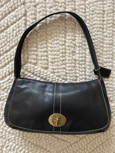 バッグ Vintage Coach Flap Lether Shoulderbag Genuine Vintage COACH Brown Leather Flap Shoulder Bag