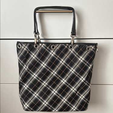 バッグ BURBERRY Blue Label Reversible Tote Bag Burberry Blue Label Reversible Bag – Miss Bugis