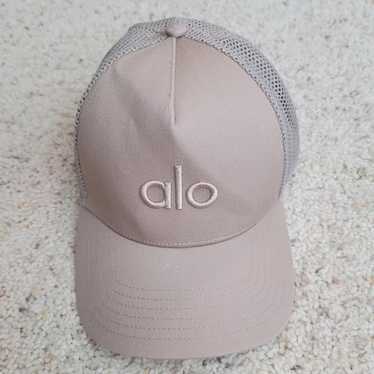 ★alo★ District Trucker Hat ベージュ District Trucker Hat - Gravel | ALO