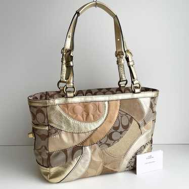 バッグ Coach Patchwork Signature shoulderbag405 Coach patchwork signature tote - Gem