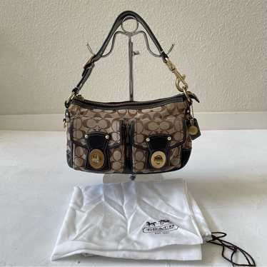 バッグ 1211 Coach Shoulder Bag TurnLock Gold 1211 Coach Shoulder Bag TurnLock Gold Vintage Coach Legacy
