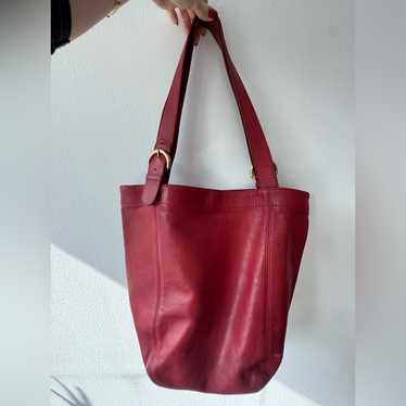 バッグ Vintage Coach Soho Suede Tote bag Red Vintage Coach Soho Suede Tote bag Red - メルカリ