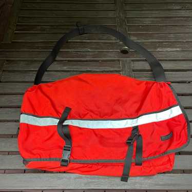 patagonia メッセンジャーバック　レッド　usa製　90s 美品 patagonia メッセンジャーバック レッド usa製 90s 美品