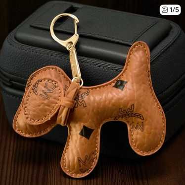 Mcm dog bag charm - Gem